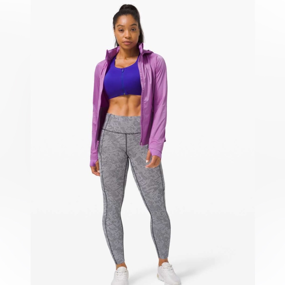 Lululemon Goal Smasher Jacket in Magenta Glow Size 4